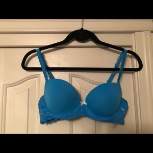 Gilly Hicks Lightly Lined Demi Bra 36B